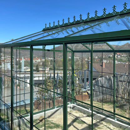 CLASSY greenhouse